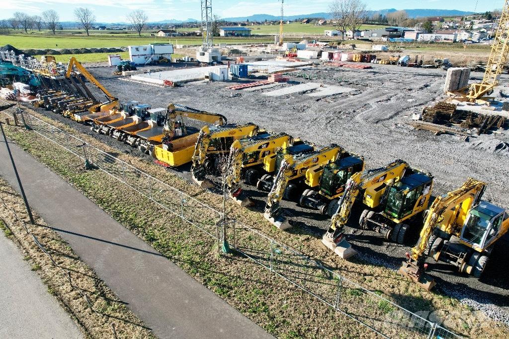 CAT 323 Rail 특수 굴삭기