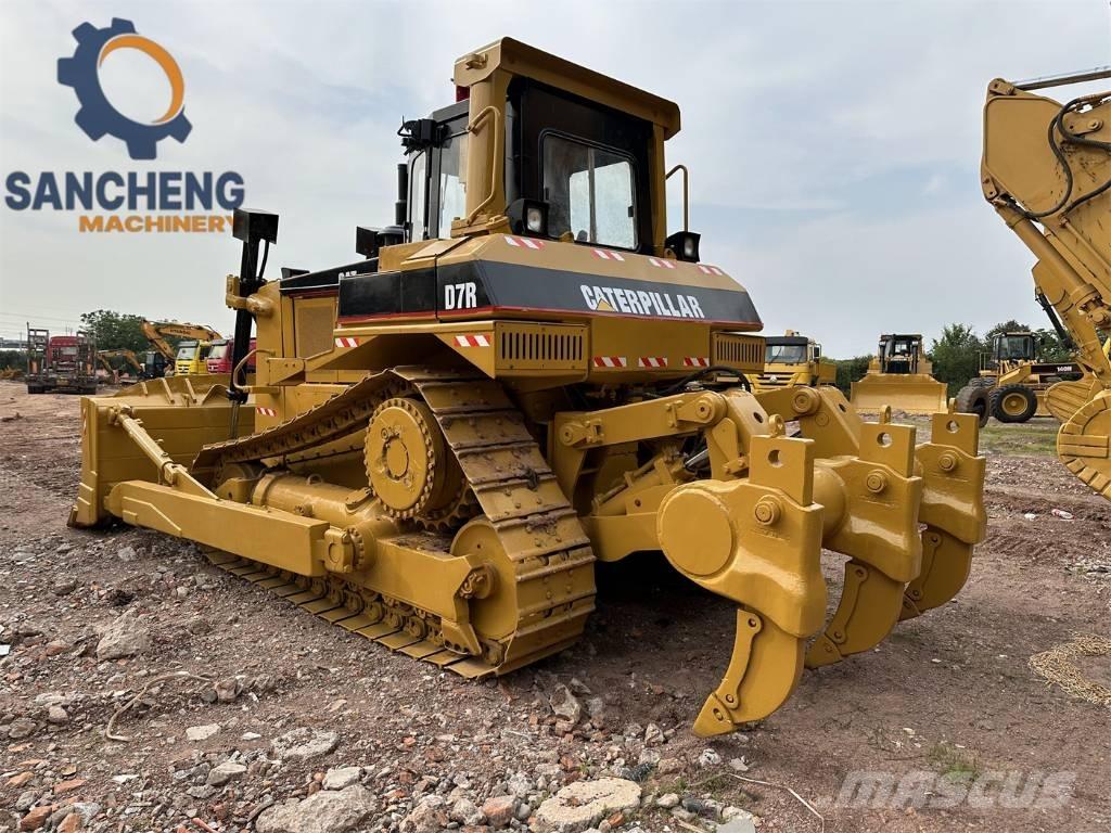 CAT D 7 R 크롤러 도저