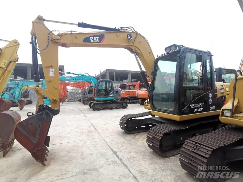 CAT 307d 대형 굴삭기 29톤 이상