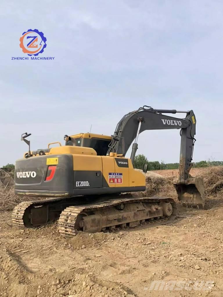 Volvo EC 200 D 대형 굴삭기 29톤 이상