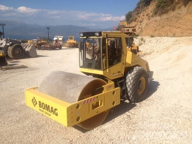 Bomag BW 219 D 싱글 드럼 롤러