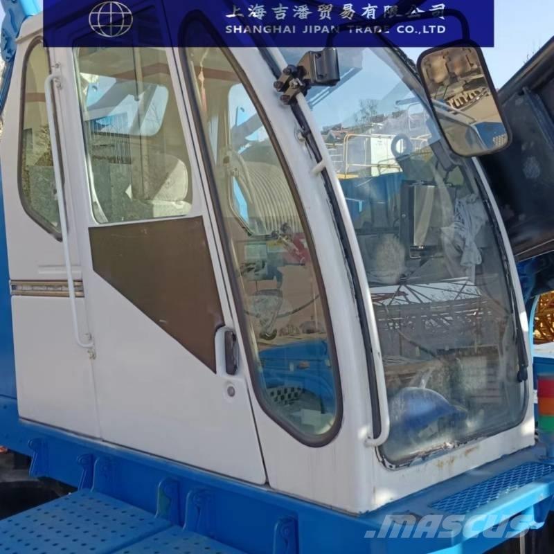 Hitachi SCX2500 트랙 크레인