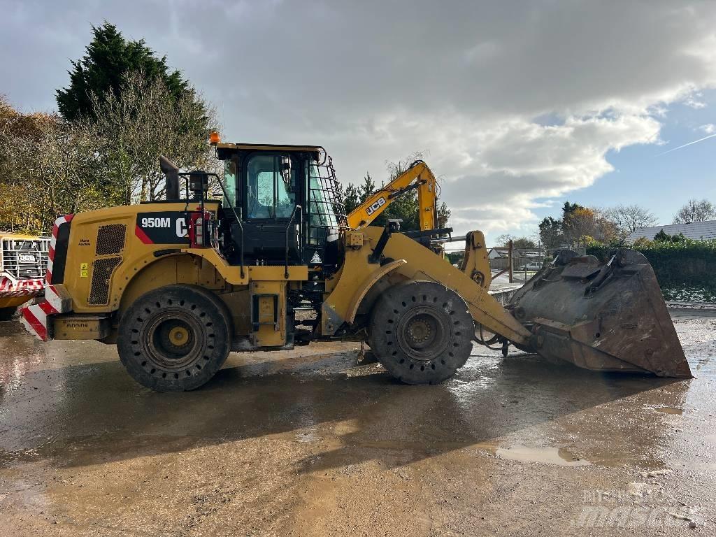 CAT 950 M  휠로우더