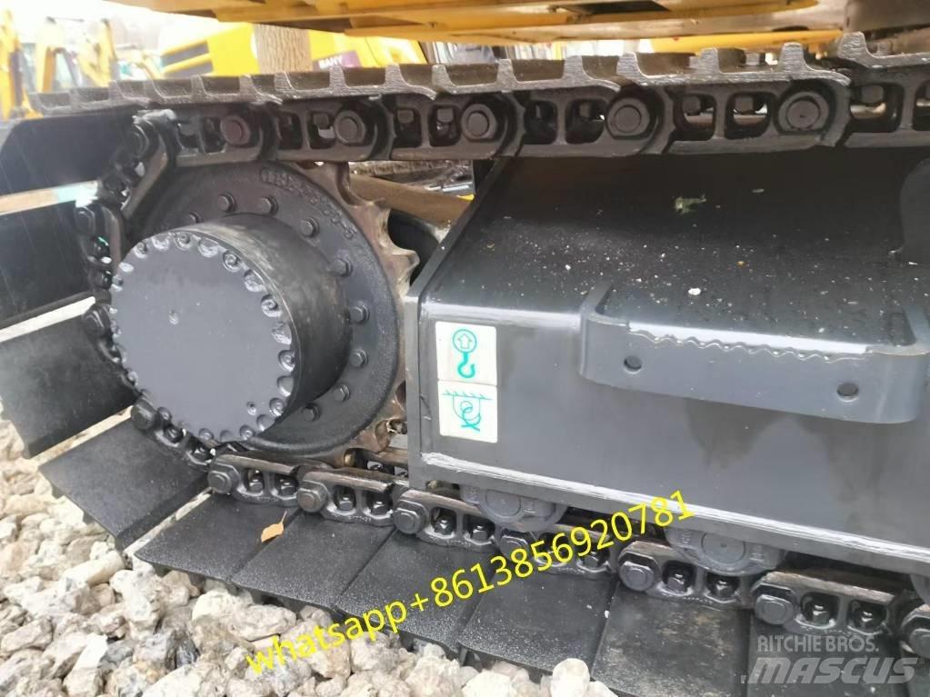 Komatsu PC 130-7 중형굴삭기 7톤-28톤