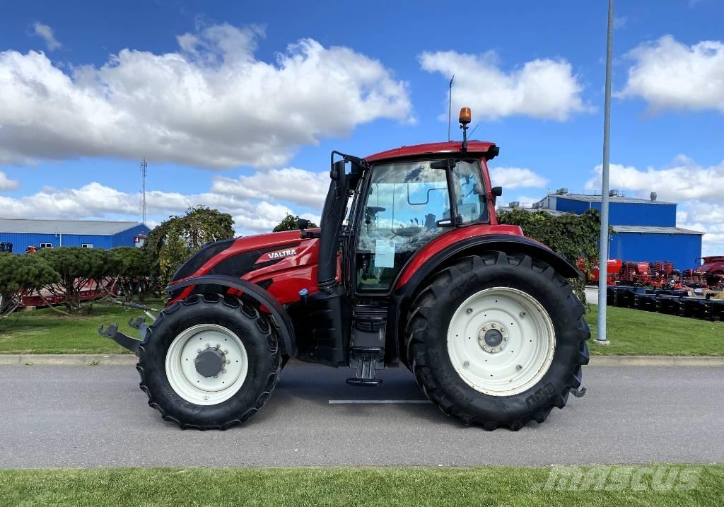 Valtra T 234 A 트랙터