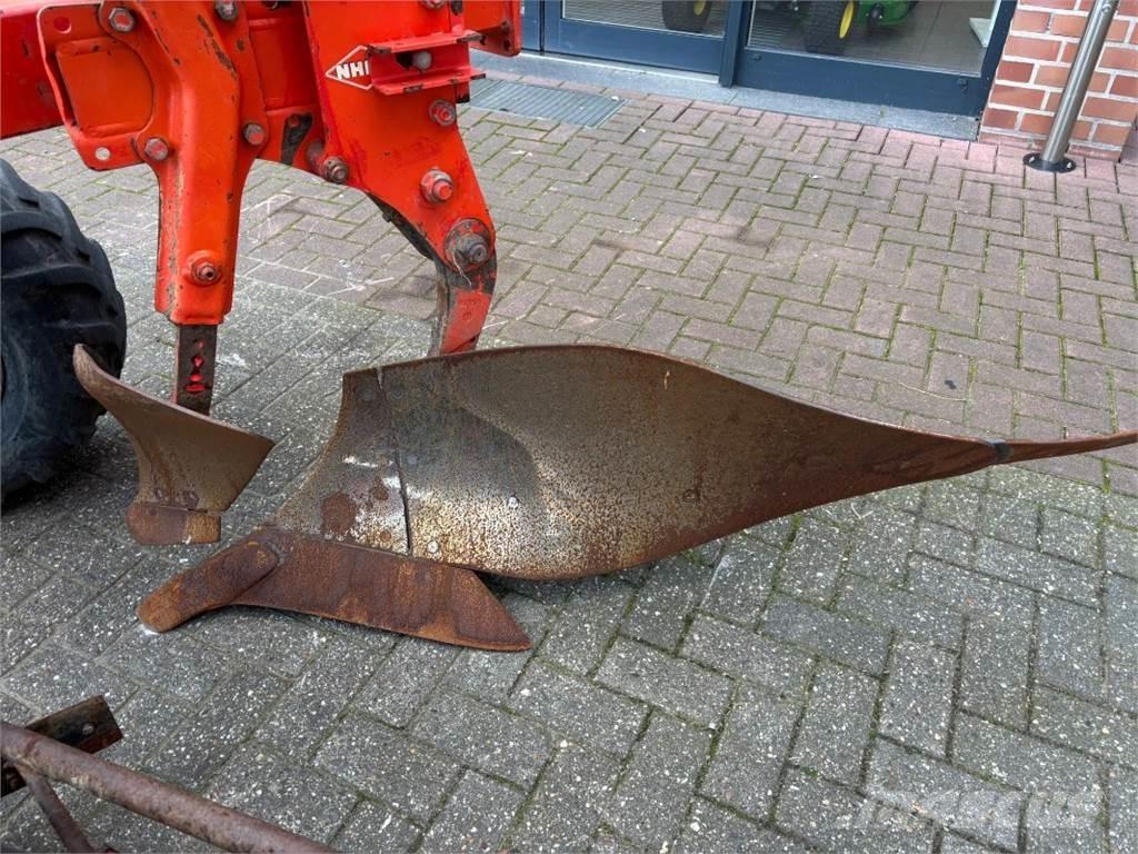 Kuhn VM 1525T 쟁기