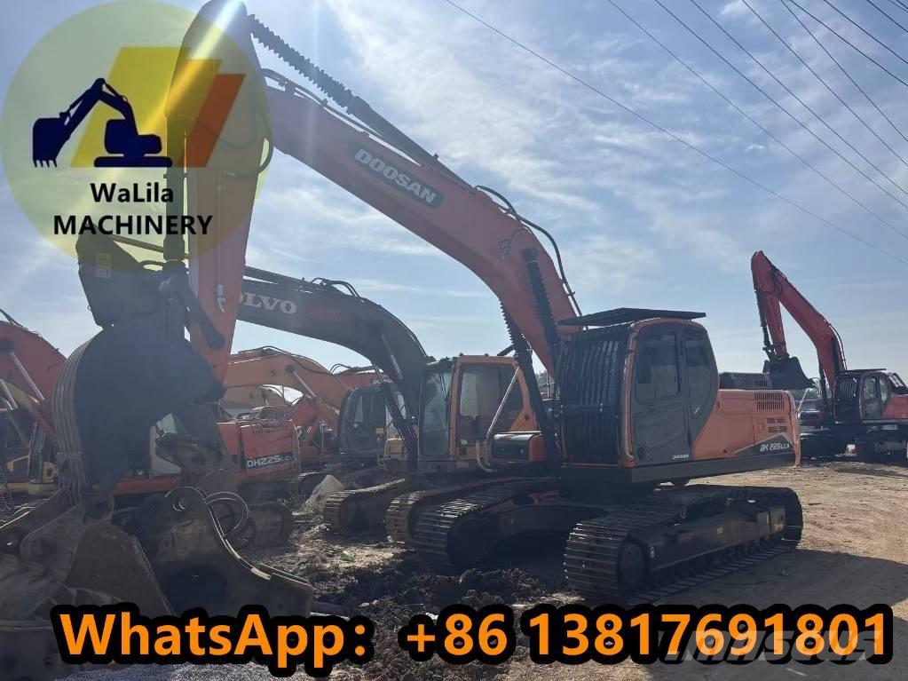 Doosan DX 225 LCA 대형 굴삭기 29톤 이상