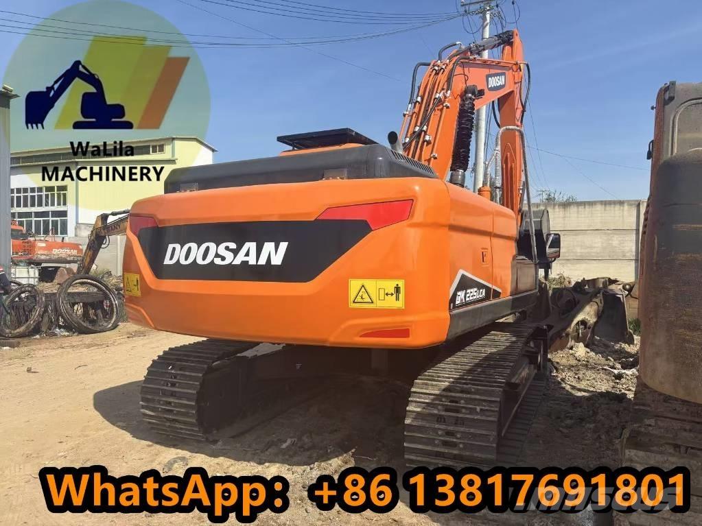 Doosan DX 225 LCA 대형 굴삭기 29톤 이상