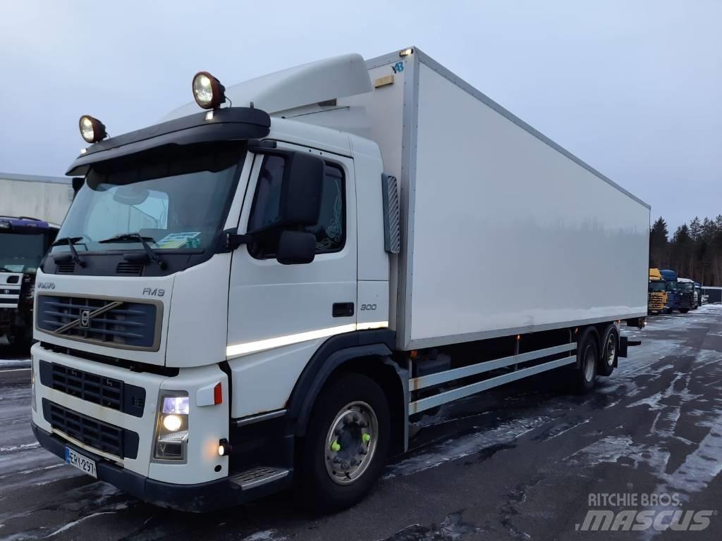 Volvo FM 9 300 탑차 트럭