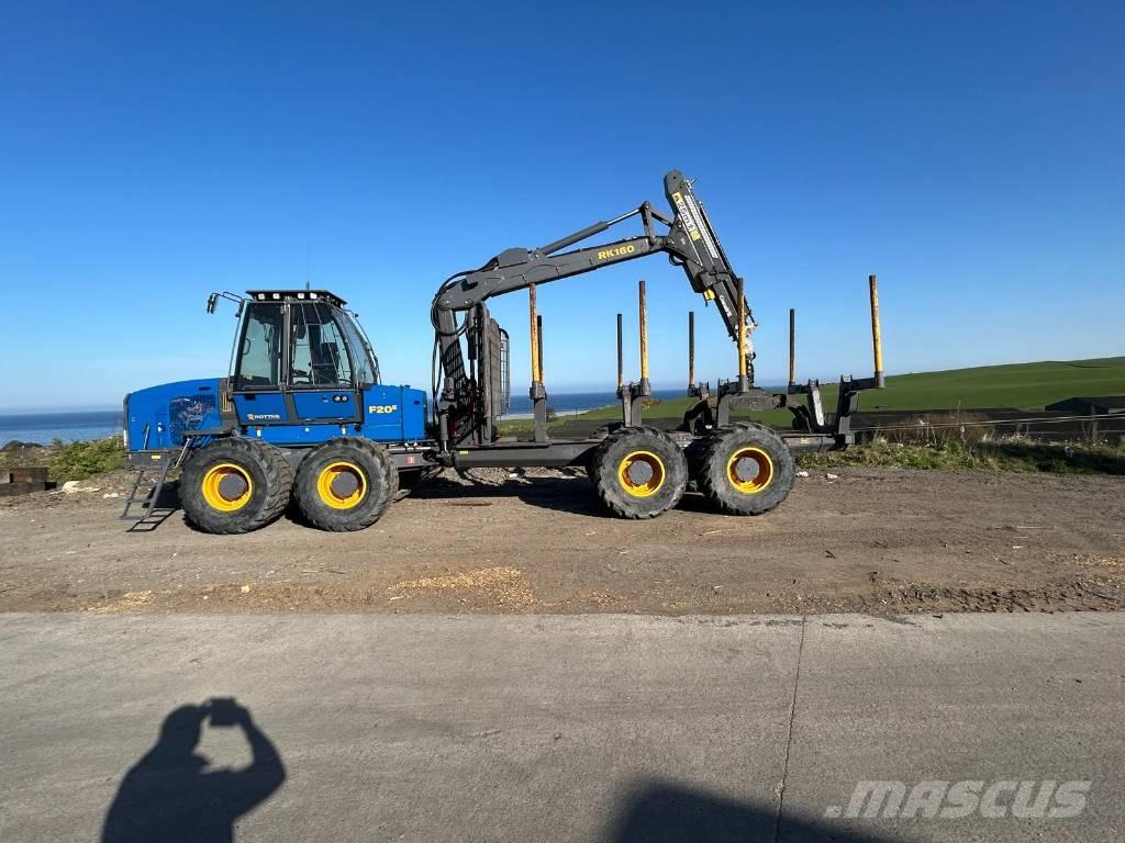 Rottne F20E 원목 포워더