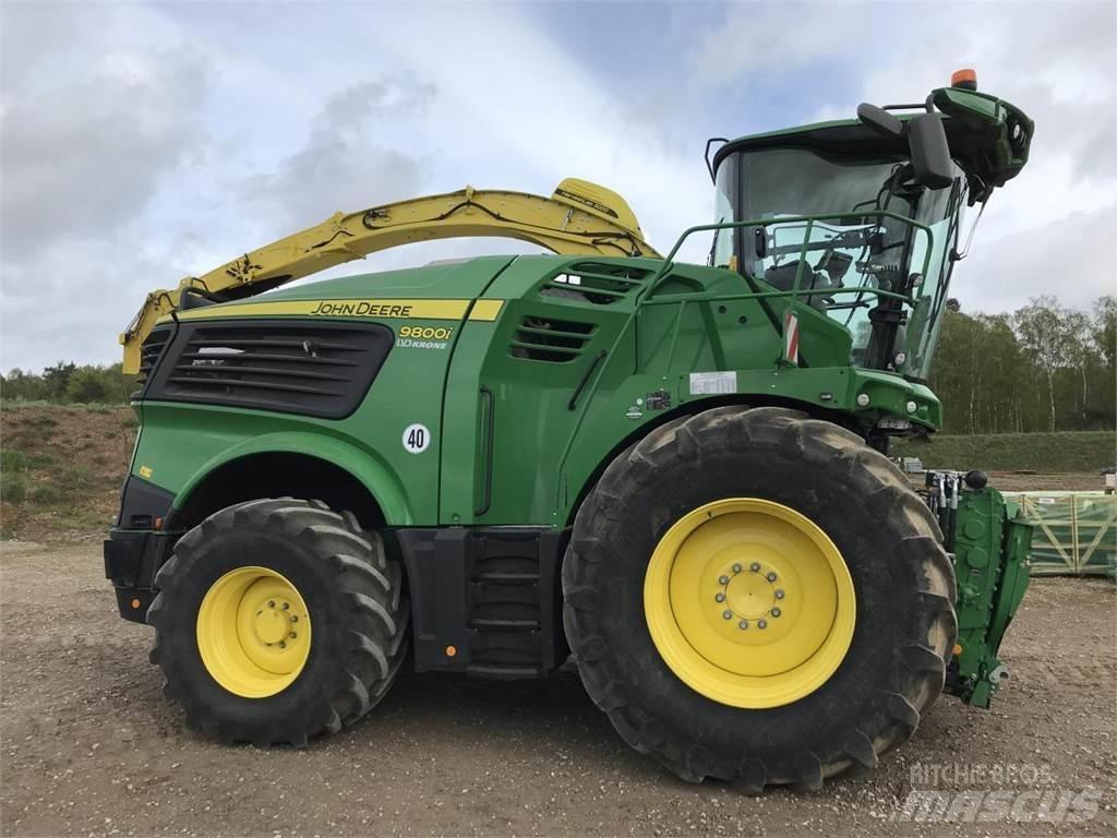 John Deere 9800i 자동 초지기계