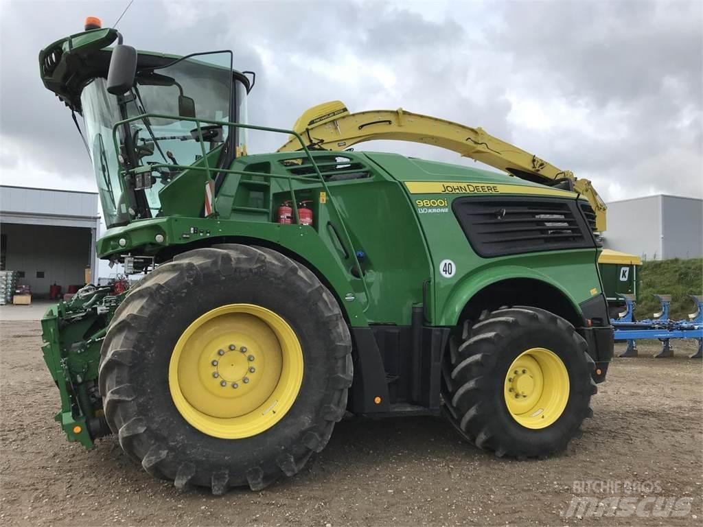 John Deere 9800i 자동 초지기계