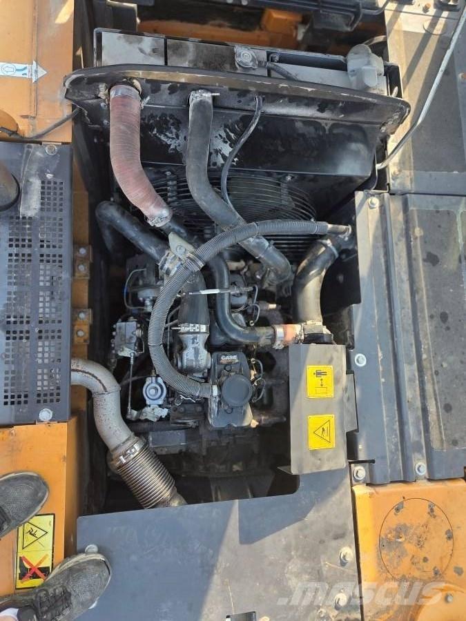 CASE WX 148  휠 굴삭기