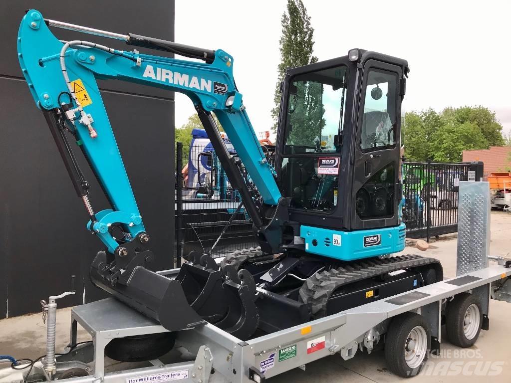 Airman AX26U-7 소형 굴삭기 7톤 미만