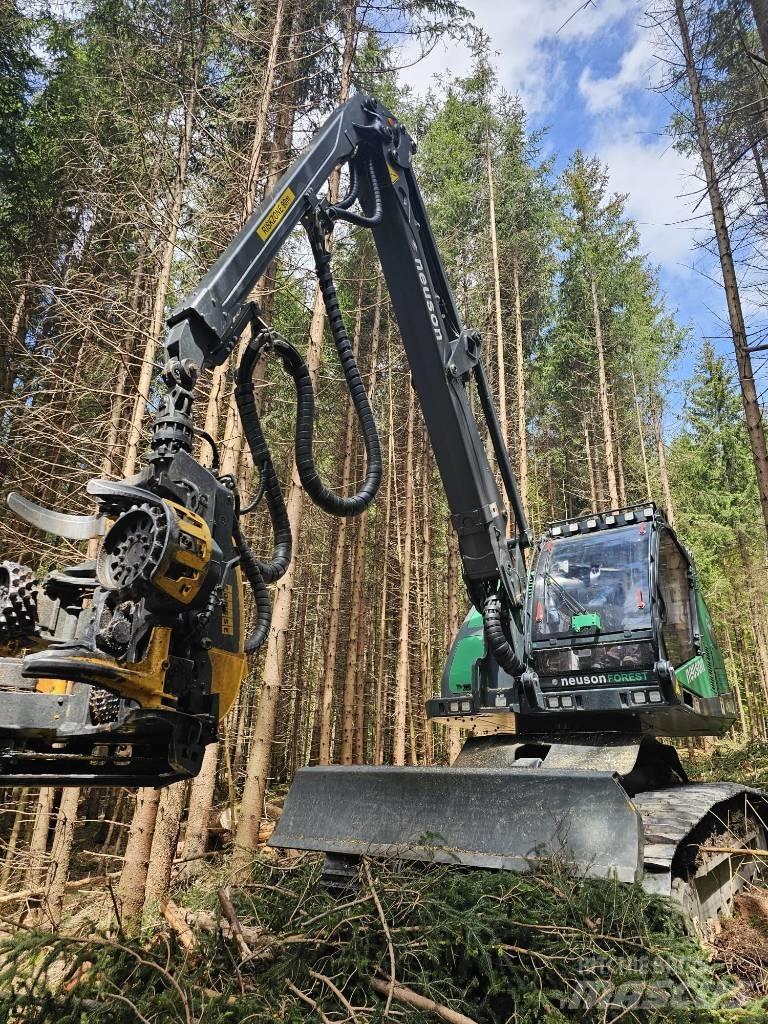 Neuson Forest 204HVT 원목 하베스터