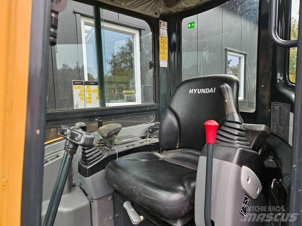 Hyundai Robex 25-9 소형 굴삭기 7톤 미만