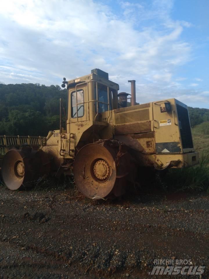 CAT 816B 폐기물 다짐기