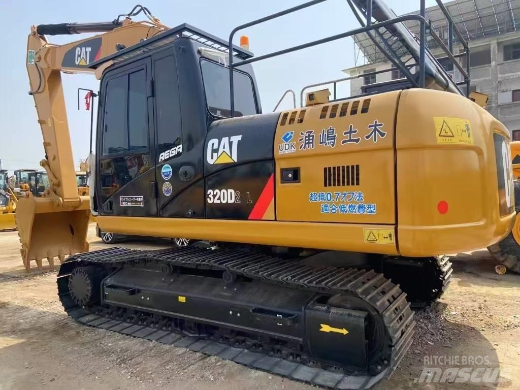 CAT 320D2L 대형 굴삭기 29톤 이상