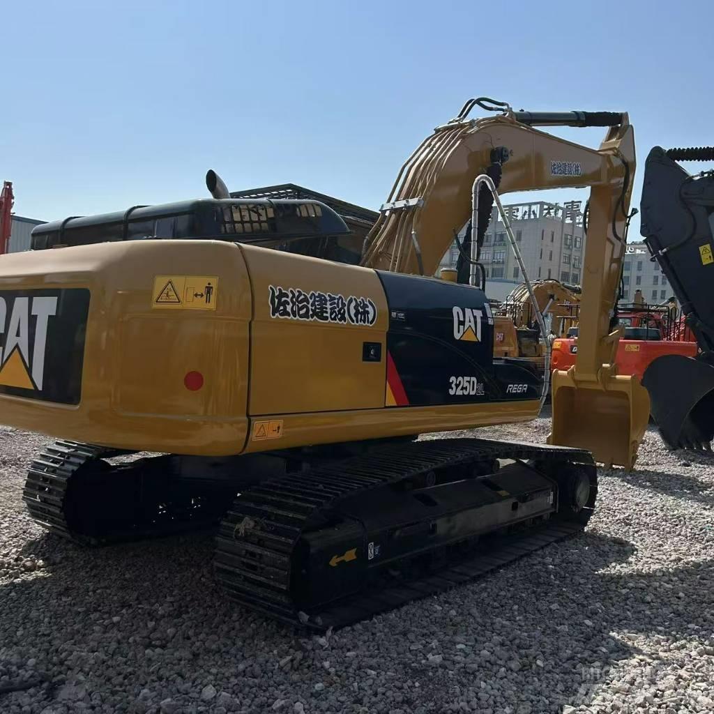 CAT 325D2L 대형 굴삭기 29톤 이상