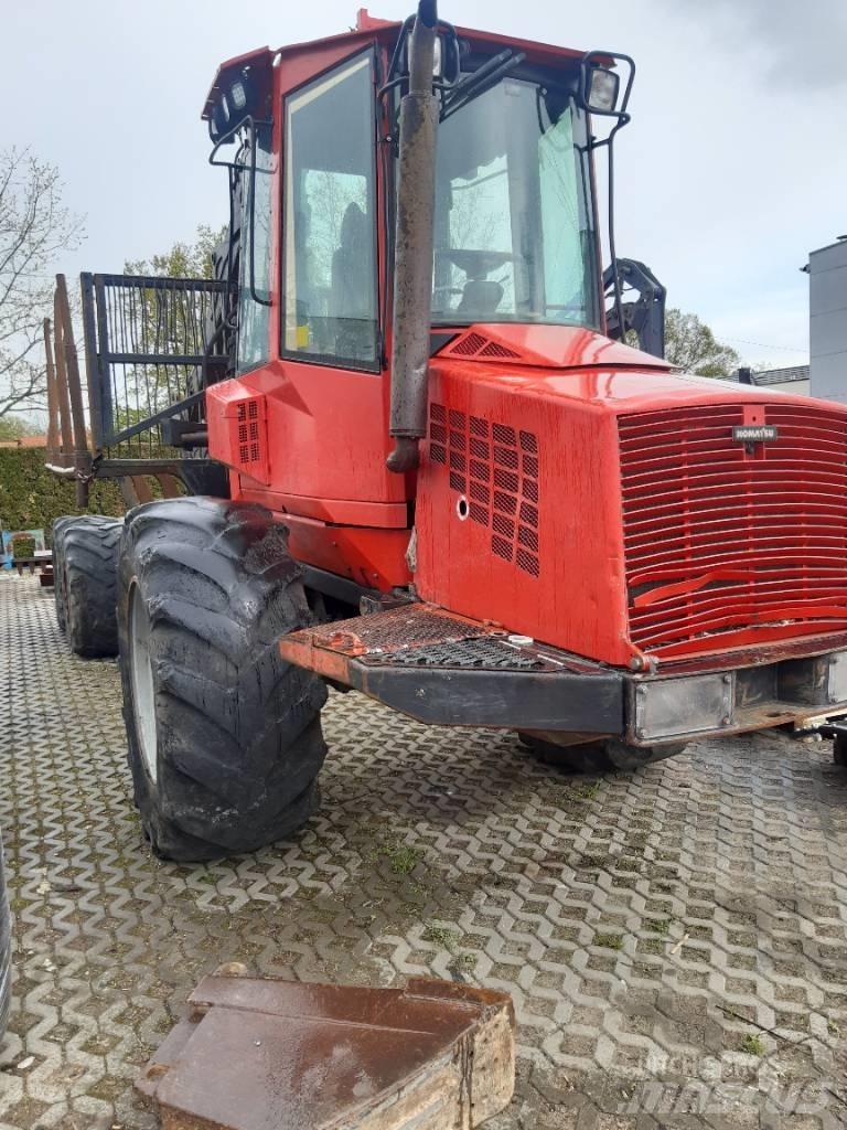 Komatsu 840 TX 원목 포워더