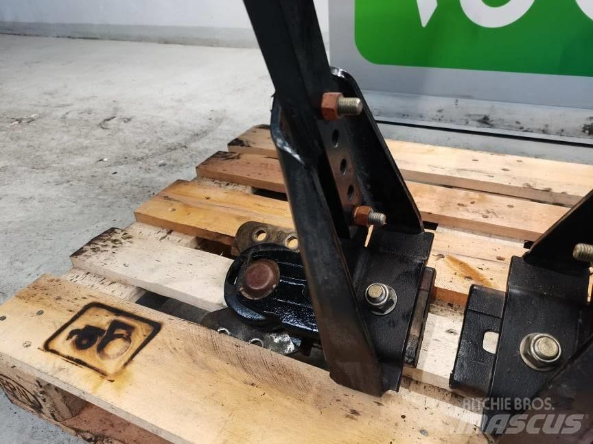 Steyr CVT fender 타이어, 휠 및 림