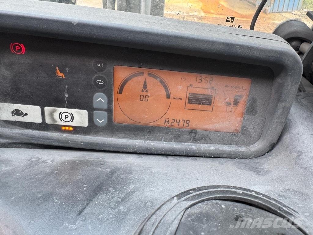 Jungheinrich EFG320 전동 지게차