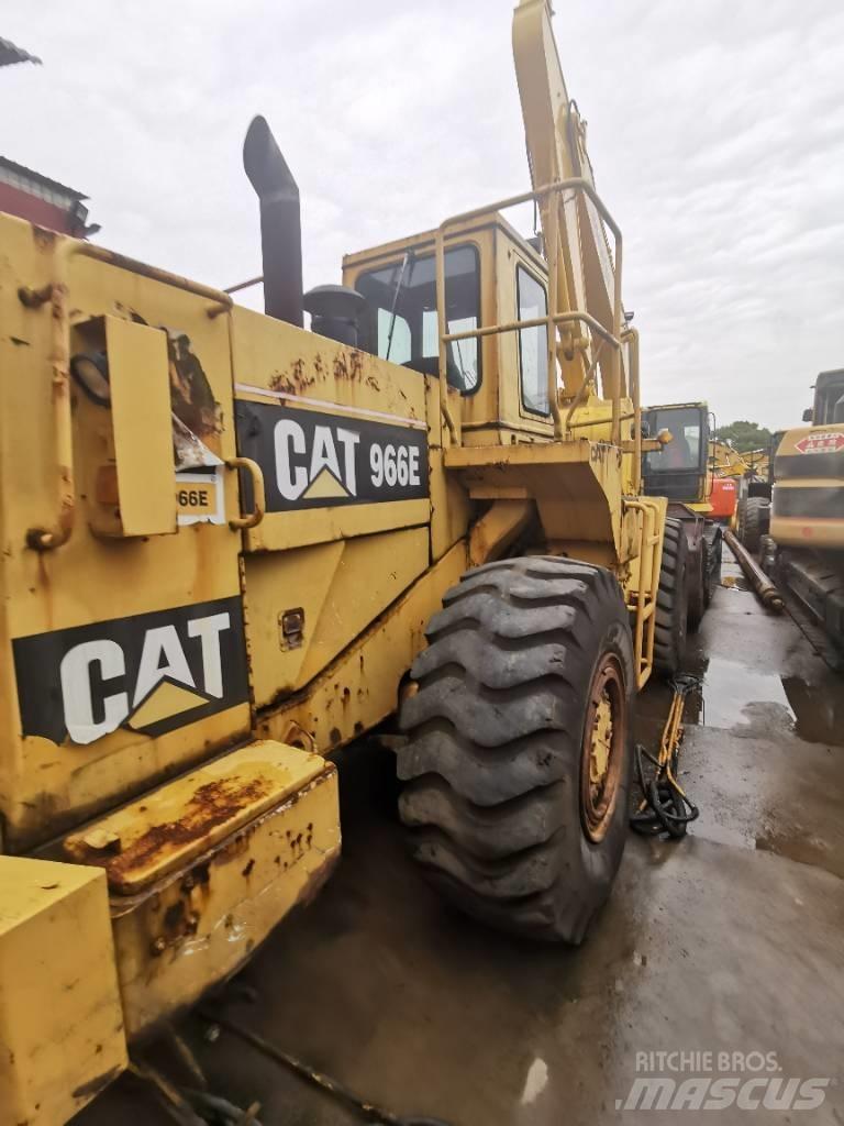 CAT 966E  휠로우더