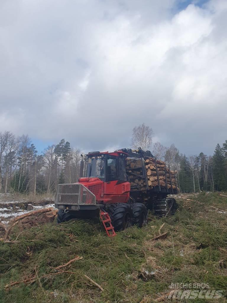 Komatsu 860.4 원목 포워더