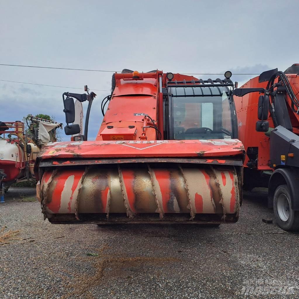 Kuhn SPW 27 믹서 피더