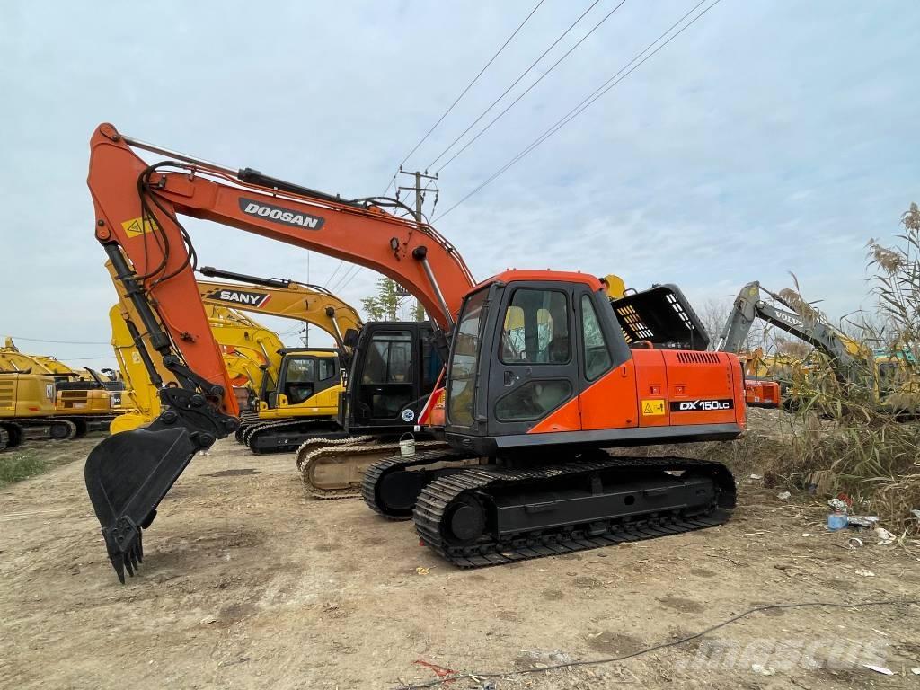 Doosan dx150 대형 굴삭기 29톤 이상