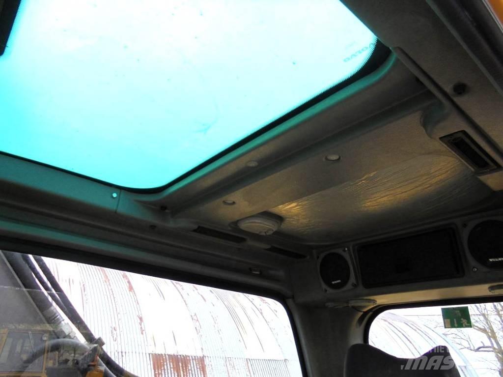 Volvo EW 140 B  휠 굴삭기