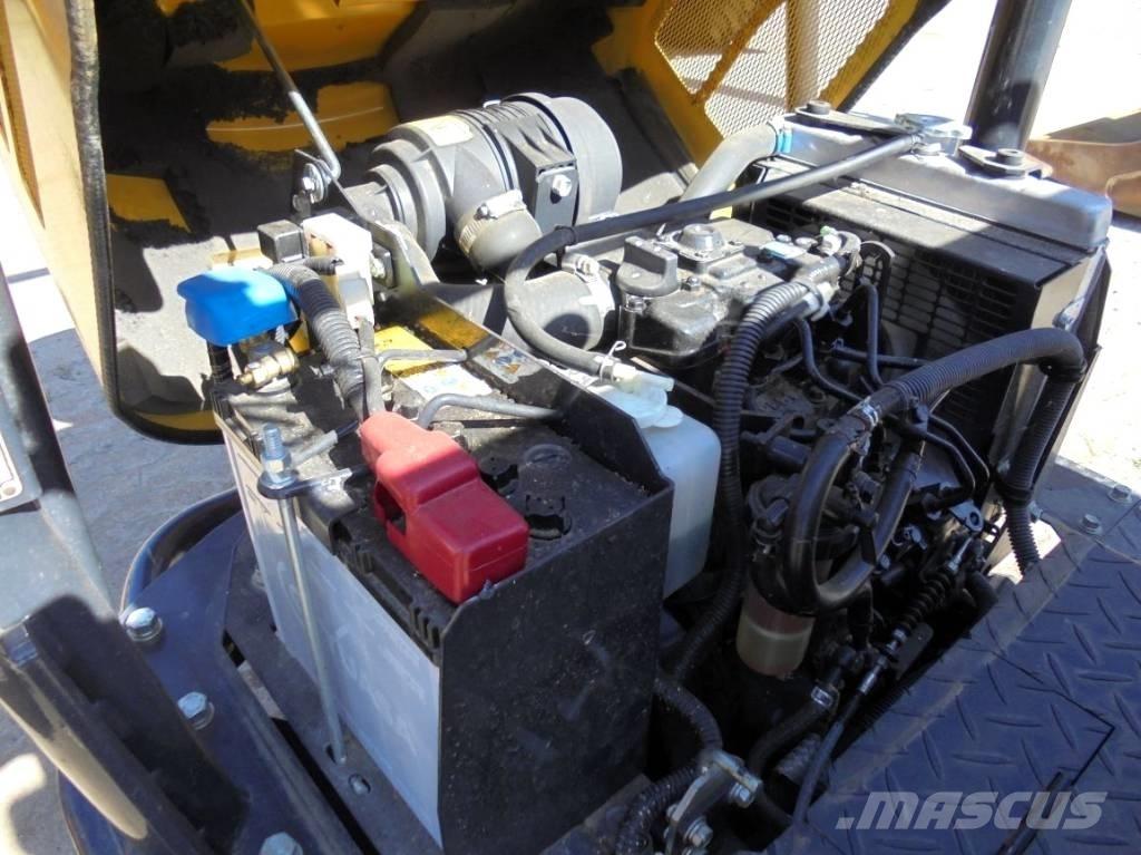 Yanmar C 12 R-C  궤도식 덤프