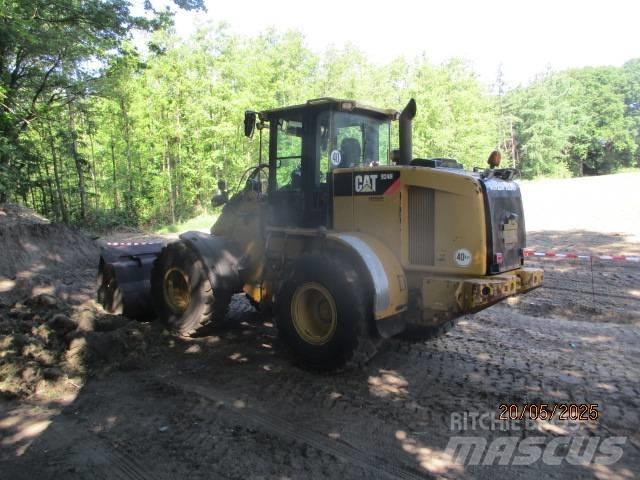 CAT 924  휠로우더