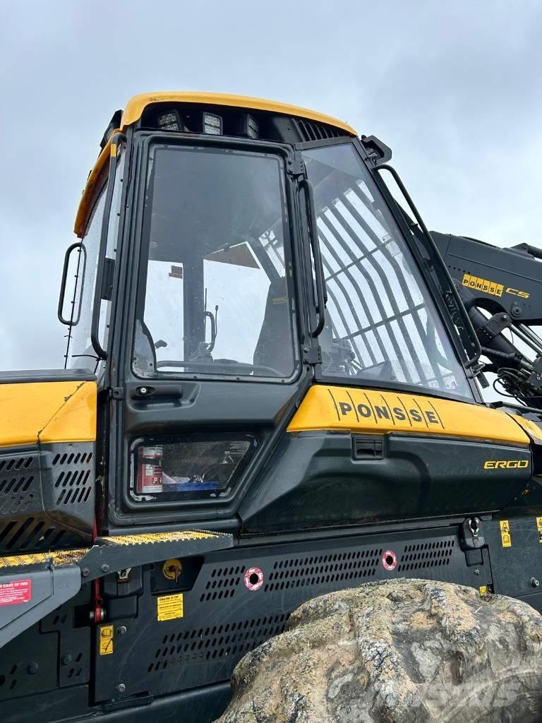 Ponsse Ergo 원목 하베스터