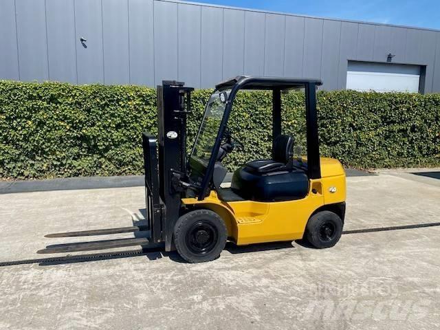 Toyota 7 FDF 25 디젤 지게차
