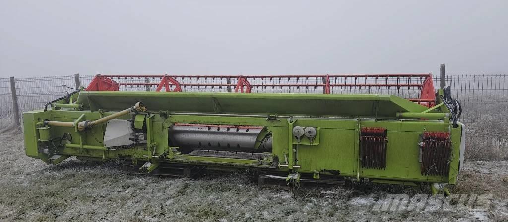 CLAAS Tucano 440 콤바인 수확기