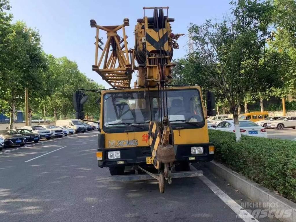 XCMG XZJ5305JQZ20 A/T 크레인