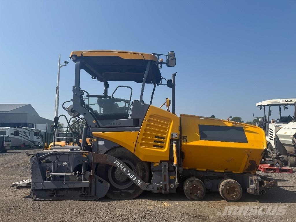 Vögele Super 1803-3i 아스팔트 포장장비