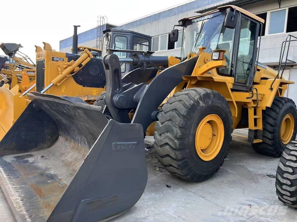 Volvo L 105  휠로우더