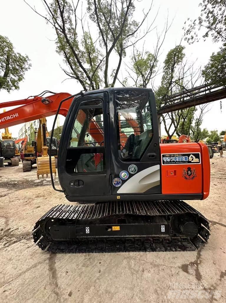 Hitachi 70 대형 굴삭기 29톤 이상