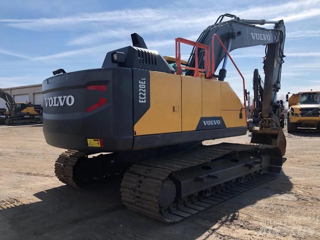 Volvo EC220EL 대형 굴삭기 29톤 이상