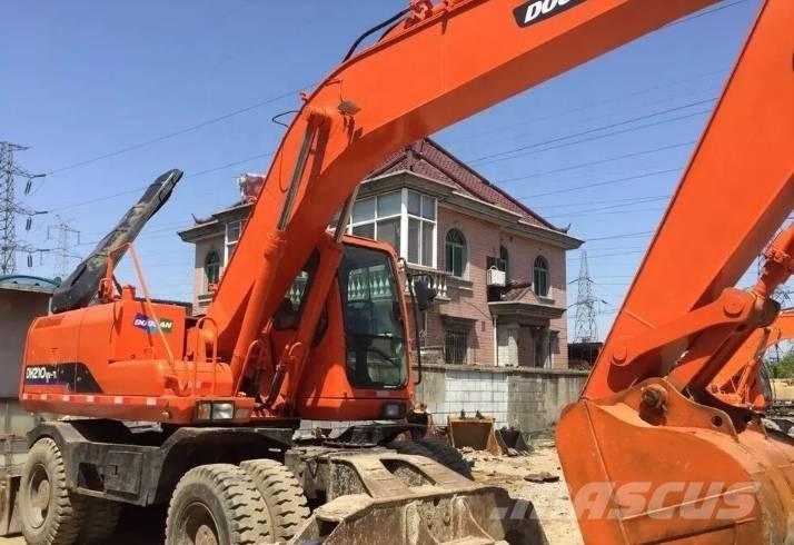 Doosan DH210W  휠 굴삭기