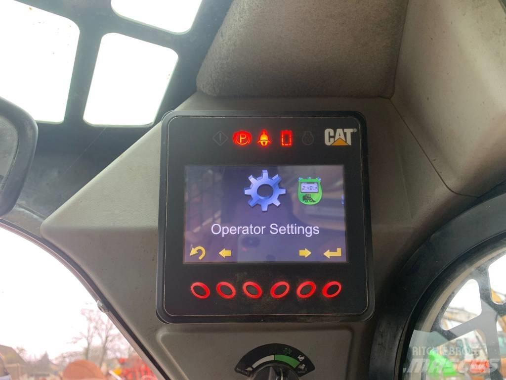 CAT 277 D  스키드로더