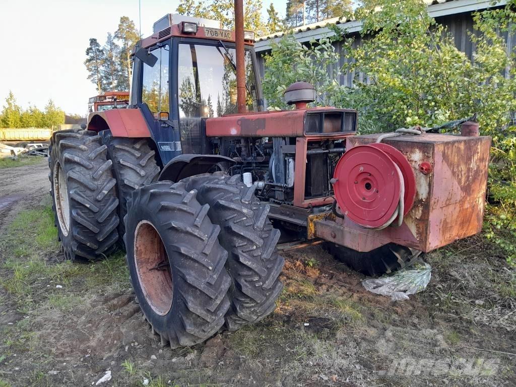 CASE 1455 트랙터