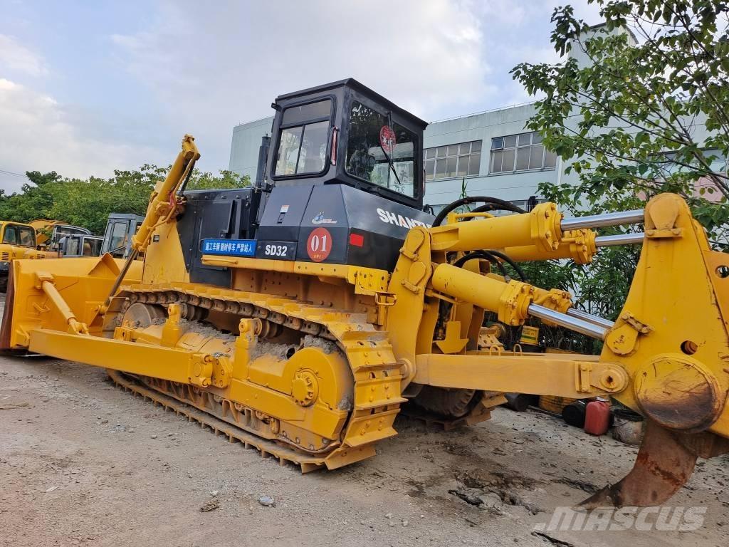 Shantui SD 32 크롤러 도저