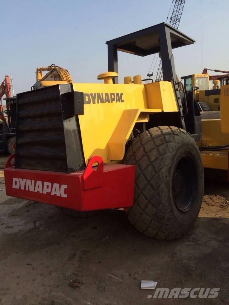 Dynapac CA 30 D 싱글 드럼 롤러