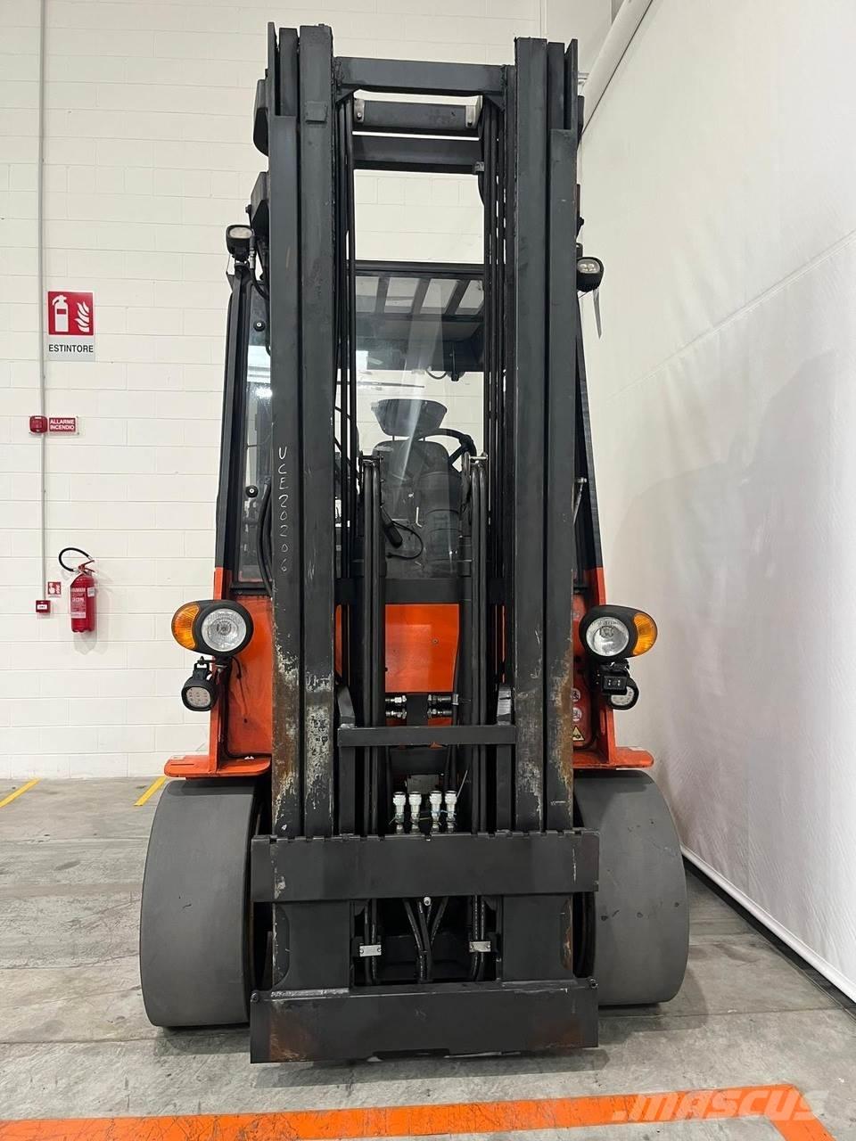  Z70H 전동 지게차