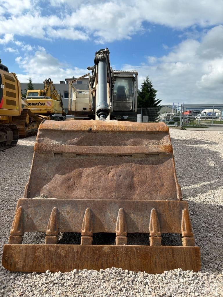 Terex TC 240 LC 대형 굴삭기 29톤 이상