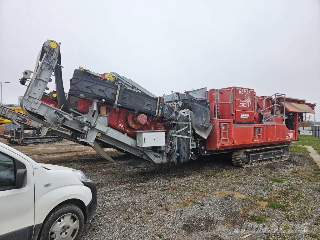 SBM Remax 300 이동식 분쇄기