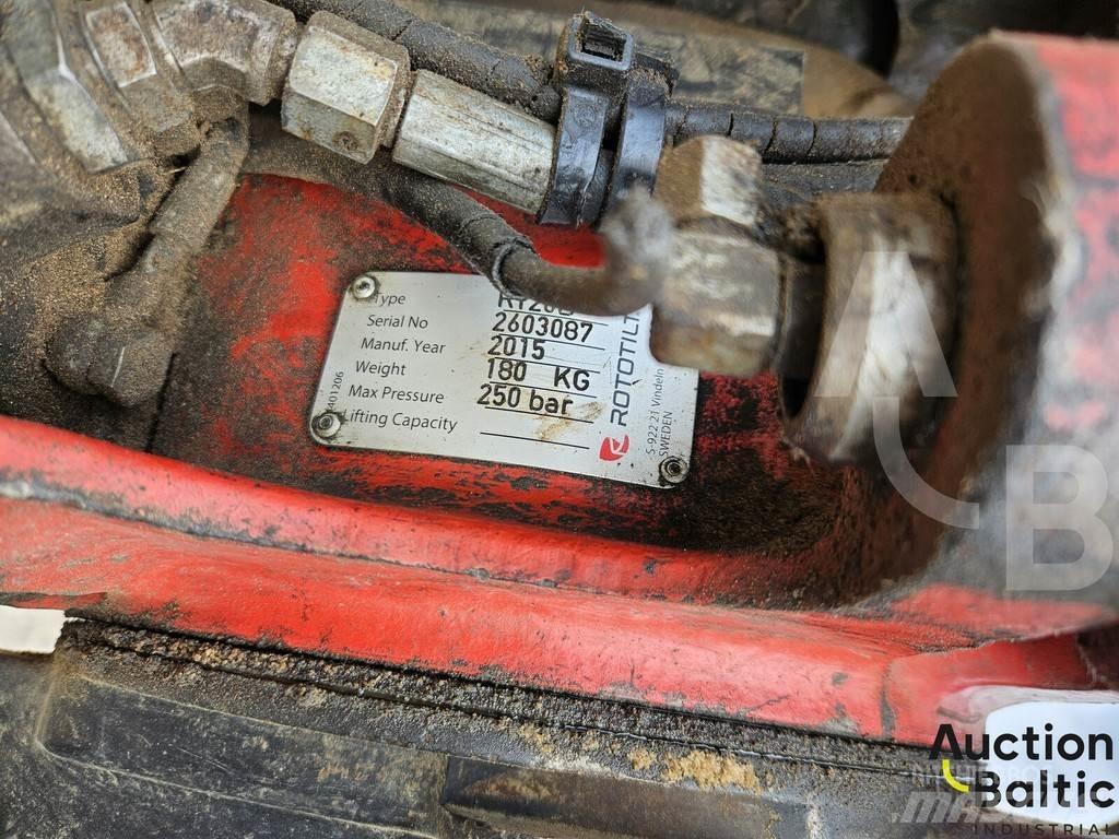 CAT 305.5E2CR 소형 굴삭기 7톤 미만